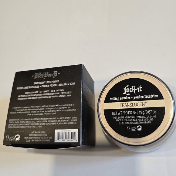 KVD Lock-It Setting Powder - Picture 2 of 5